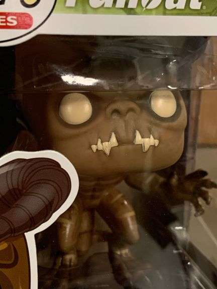 Funko POP! Games Fallout 52 DEATHCLAW vinyl figure