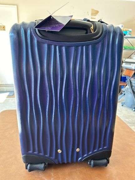 NEW Joy Mangano E*Lite Travel Collection Medium Dresser with lock & keys