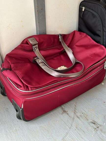 (4) pieces of soft side carry-n bags