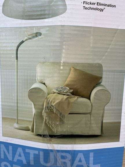 NIB Verilux Original Natural Spectrum Floor Lamp…..box is sealed