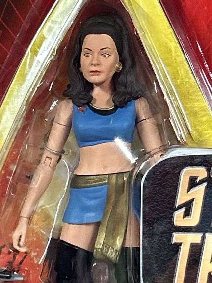 Diamond Select Star Trek MIRROR MOREAU with Galactic Empire Gear