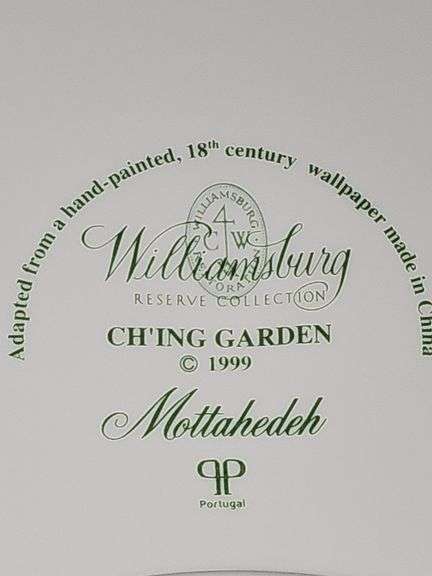 Mottahedeh Ch'ing Garden Dinner Plate and Salad Plate. Never used.