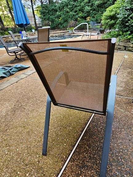 Lawn chair with woven back/seat