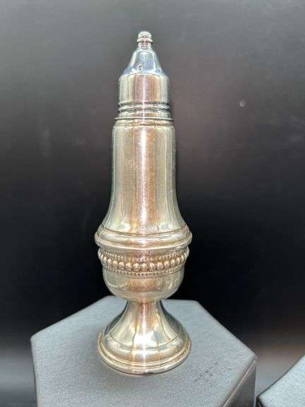 Pair of Atkins (246) weighted sterling salt & pepper shakers…..297 total grams