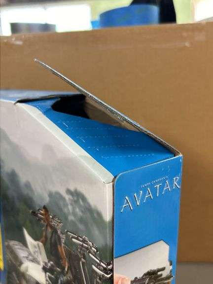 AVATAR RDS GRINDER…..corner of box has come unglued but is not damaged