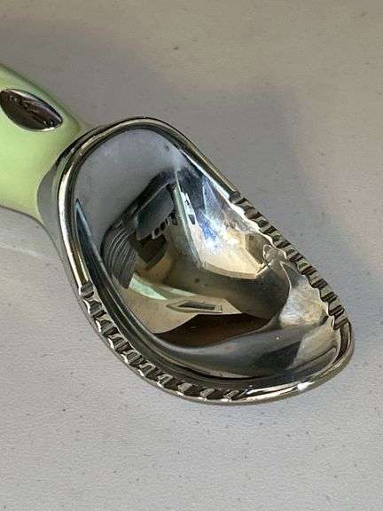 It’s that time of year…..ERGO heavy duty ice cream scoop