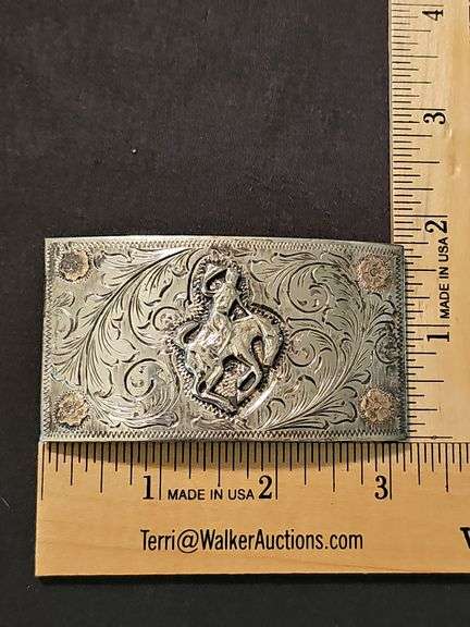 Sterling silver belt buckle for ladies or child size belt. Weight 56.6 grams