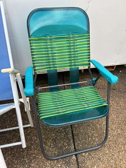 Assortment of lawn chairs, chair in a bag, beach umbrella, 36” oval vinyl roll up shade