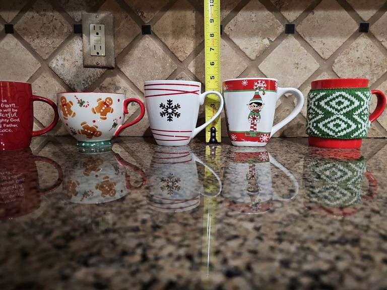 Nice grouping of cocoa mugs.
