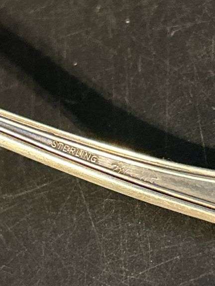 Sterling cream ladle…..17 grams