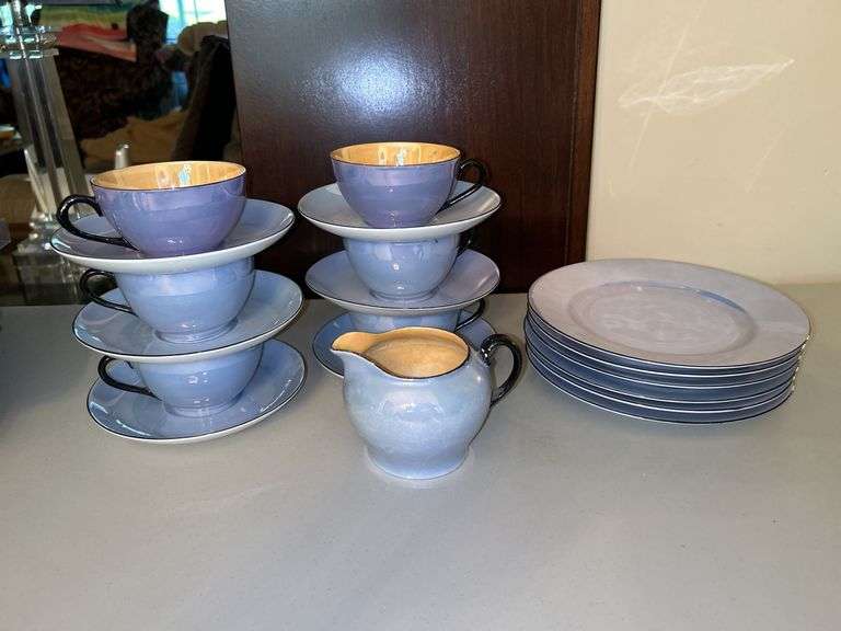 19 pieces of Victoria Czechoslovakia Blue Luster porcelain…..6 cups, 6 saucers, 1 creamer and 6 dessert plates…..minor chipping on creamer bottom and all show usage……overall this set is very pretty