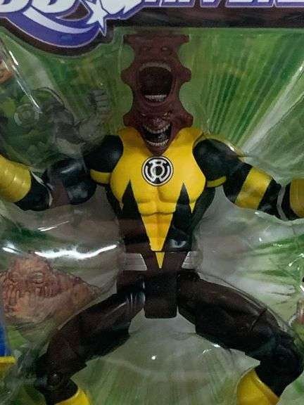 DC UNIVERSE Classics Sinestro Corps: MAASH action figure…..Wave 1, Figure 5