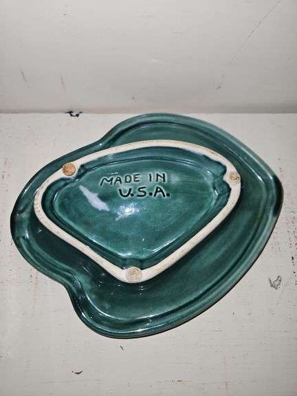 Collection of vintage ashtrays...