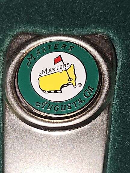 Masters divot tool and ball marker set.