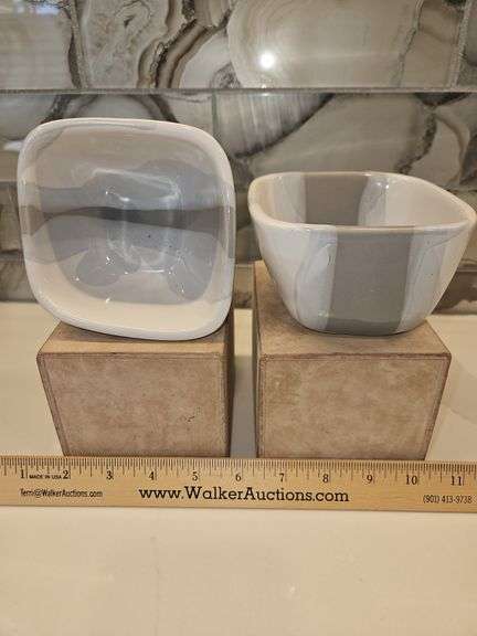 Pair of Beautiful Alex Marshall Handmade Stoneware 4" Square Bowls in Grey-White Stripe SEE DESCRIPTION FOR DETAILS...