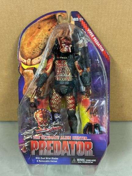 NEW Predator “The Ultimate Alien Hunter - Viper Predator” action figure