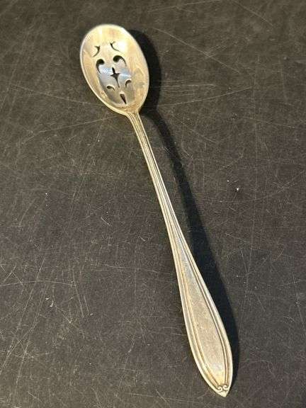 Antique T.S. Co. Sterling Olive Spoon…..19 grams