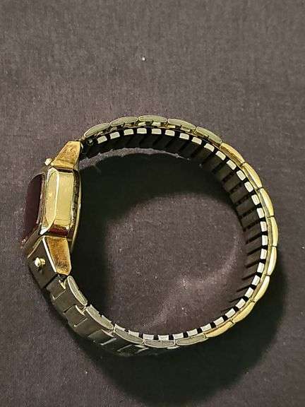 14K gold filled Pulsar digital watch. Nonworking.