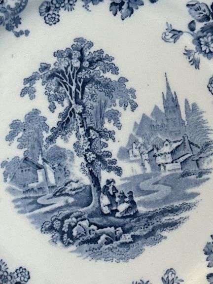 Vintage Allerton’s Kenilworth English 10” Dinner Plate…..no chips or cracks…..makers mark on back is blurry