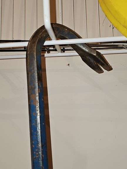 Crowbar and very large bolt cutters.