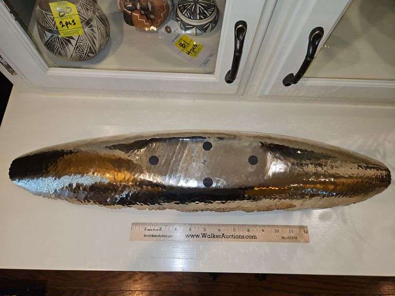 Very Cool Looking Pampa Bay Hammered Aluminum Copper Colored Oval Platter 27.5 x 6...