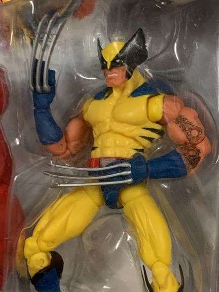 Marvel Legends WOLVERINE action figure with Build A Figure Red Hulk Series