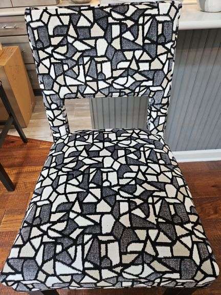 Beautiful Like New Heckman upholstered barstool 20" w x 19" seat d x 16" seat back h x 29" seat h x 44" total h...