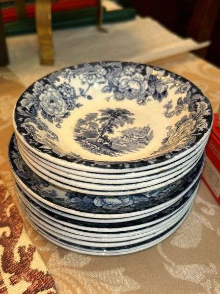 Beautiful selection of home decor items