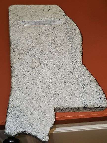 Granite state of Mississippi shape.