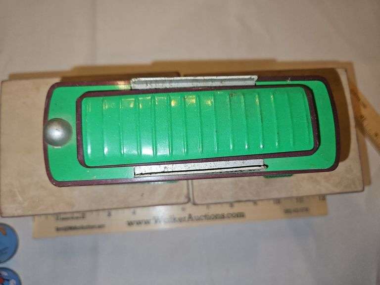 Vintage Powell & Mason/Bay & Taylor #504 tin toy cable car in very good vintage condition...