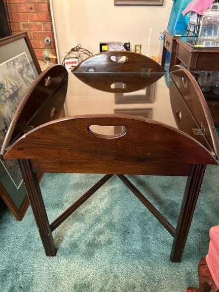 Cherry Butler’s Table…..very few blemishes from normal use…..does have glass top overlay…..sides down 39 x 30 x 18-1/2 tall…..sides up 30 x 20-1/2 x 23 tall to top