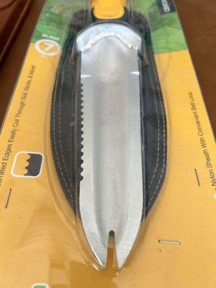 NEW CENTURION Non-Slip Cushion Grip Gardener’s Knife AND a Lutz Slide Rule with leather case￼