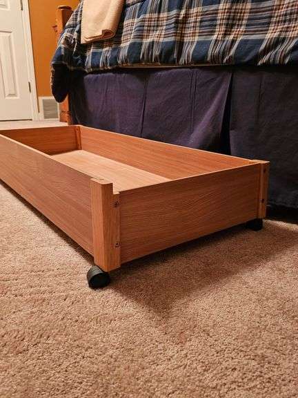 Under bed rolling drawer