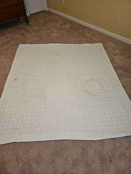 Hand stitched vintage quilt. 67x74 in.