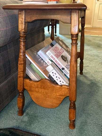Vintage side table with bottom magazine rack…..26 x 13 x 23 tall