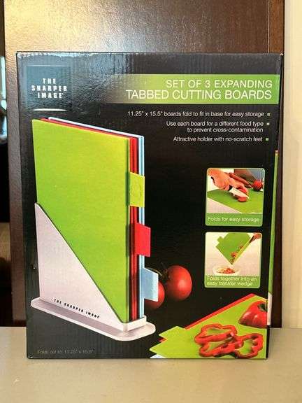 NIB The Sharper Image Set of 3 Expanding Tabbed Cutting Boards