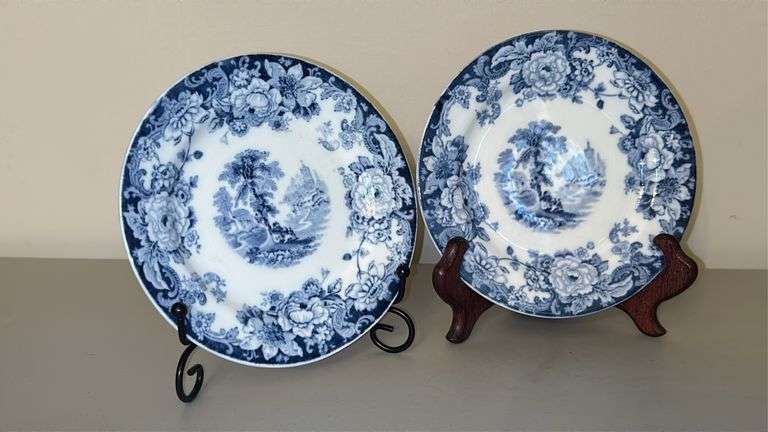 (2) Vintage Allerton’s Kenilworth English 6” Dessert Plate…..no chips or cracks…..makers mark on back is blurry