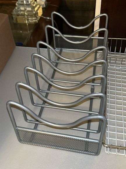 (2) Brand New Cabinet Pan Organizers, (2) NEW Threshold Lid Organizers, NEW in-drawer  flatware organizer and (2) NEW Packs of 3 Slotted Interlocking Drawer Organizers (please see all pics as other organizers were added)