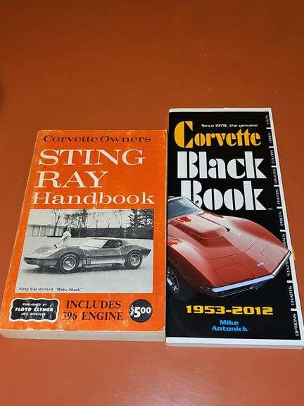 Grouping of Corvette books. Top three are soft cover, the rest are hardback.