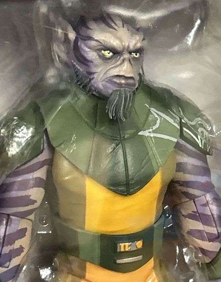 Star Wars The Black Series GARAZEB “ZEB” ORRELIOS action figure….top of box has 2 small torn spots