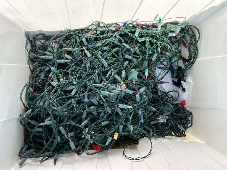 Wide variety of holiday decor…..Easter, Halloween and Christmas(see all pics)