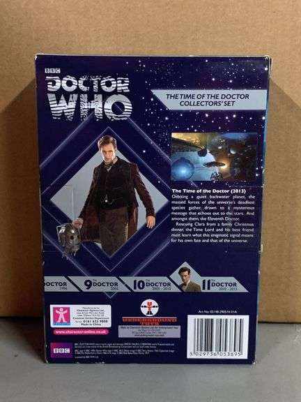 Doctor Who 11th Doctor Police Public Call Box action figure