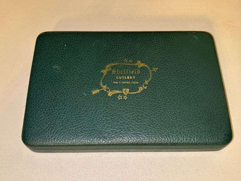 Set of (6) Vintage PeerEdge Regent Cutlery Sheffield steak knives with original case