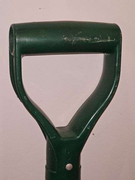 Grain shovel.