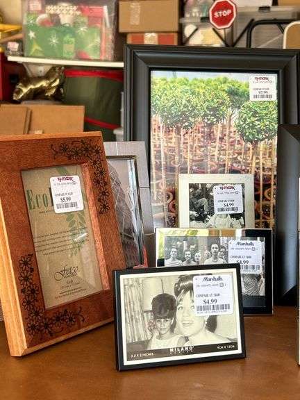 Tote full of NEW various size picture frames