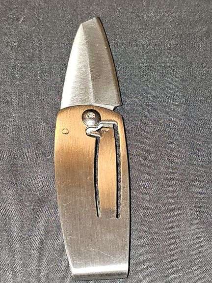 Delta waterfowl lock blade knife and true clipster knife