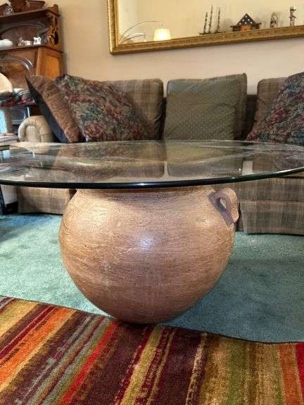 Gorgeous round glass top table with heavy urn base…..36”D x 20” tall