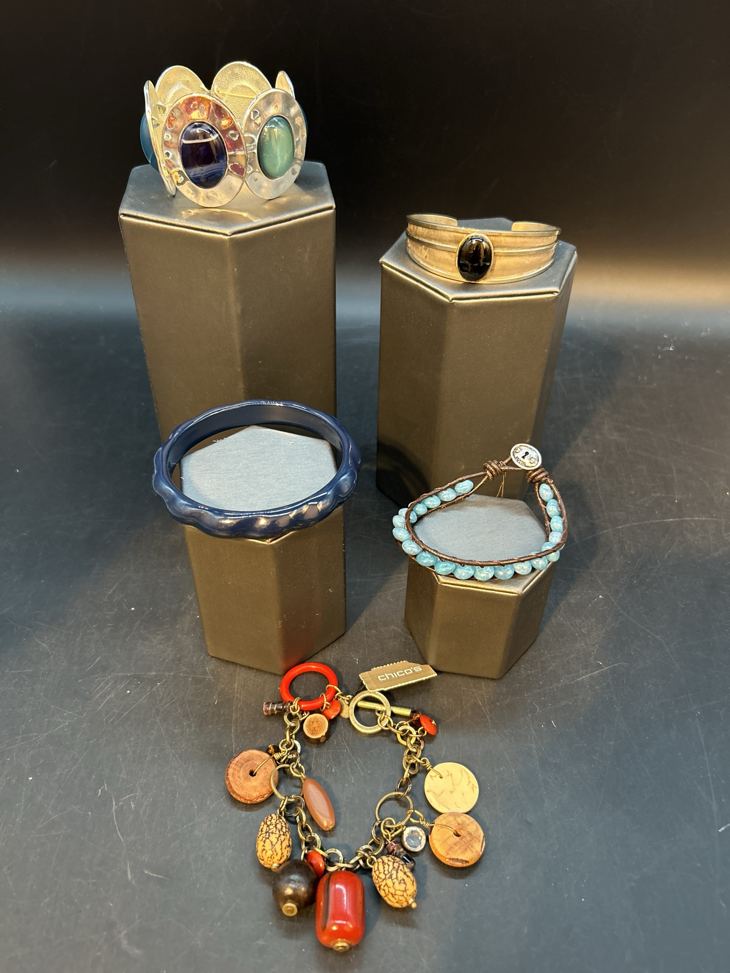 Lot image 1