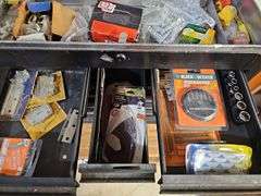 Craftsman tool box and contents. No key.