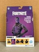 NEW FORTNITE Legendary Series “Skull Trooper (Purple Glow) action figure